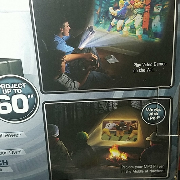 Eye Clops Mini Projector Movie Projector - Picture 5 of 6